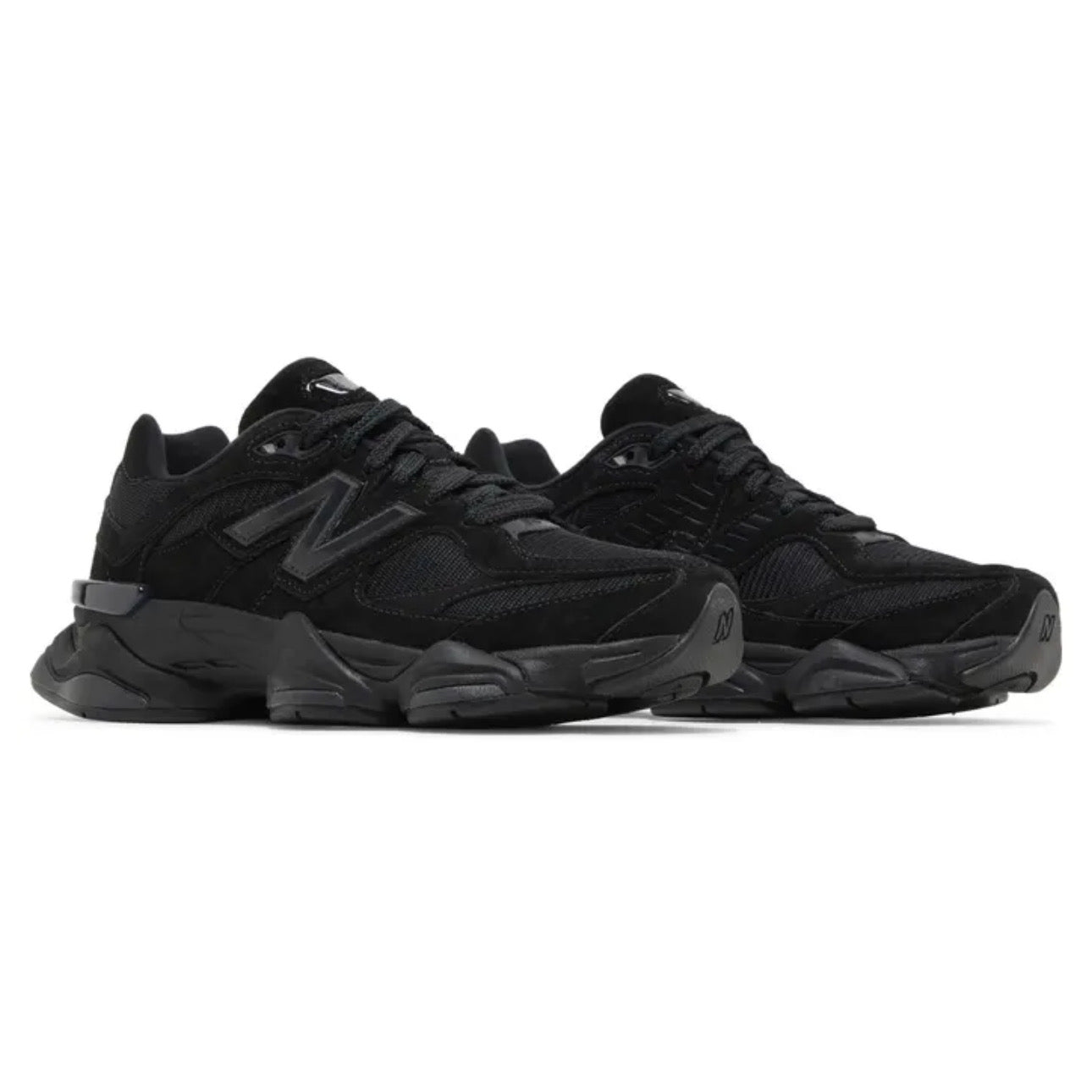 New Balance 9060 – Triple Black Leather