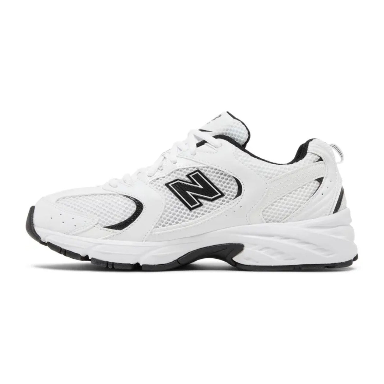 New Balance 530 – White Black Details