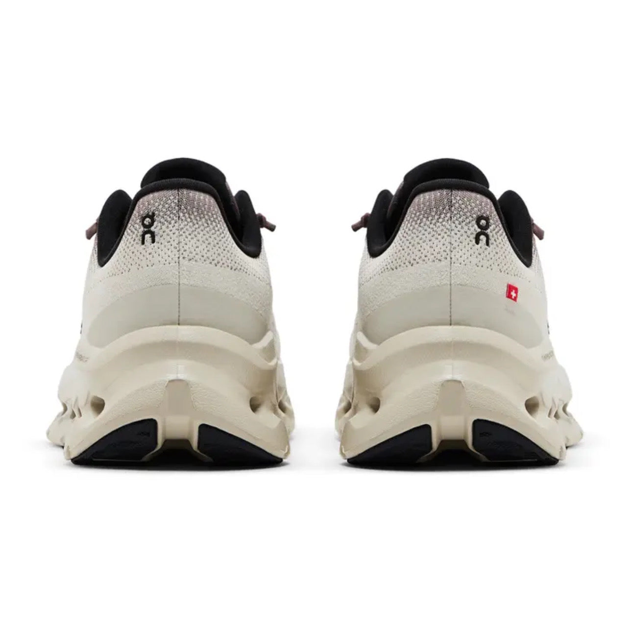 ON Wmns Cloudtilt 'Clove Sand'