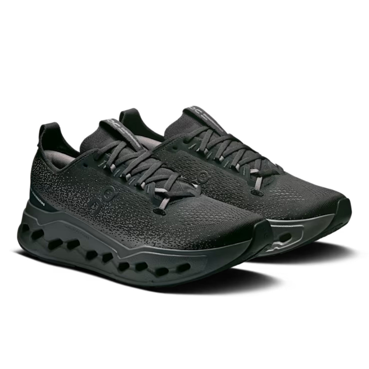 ON Cloudsurfer Max Black | Black