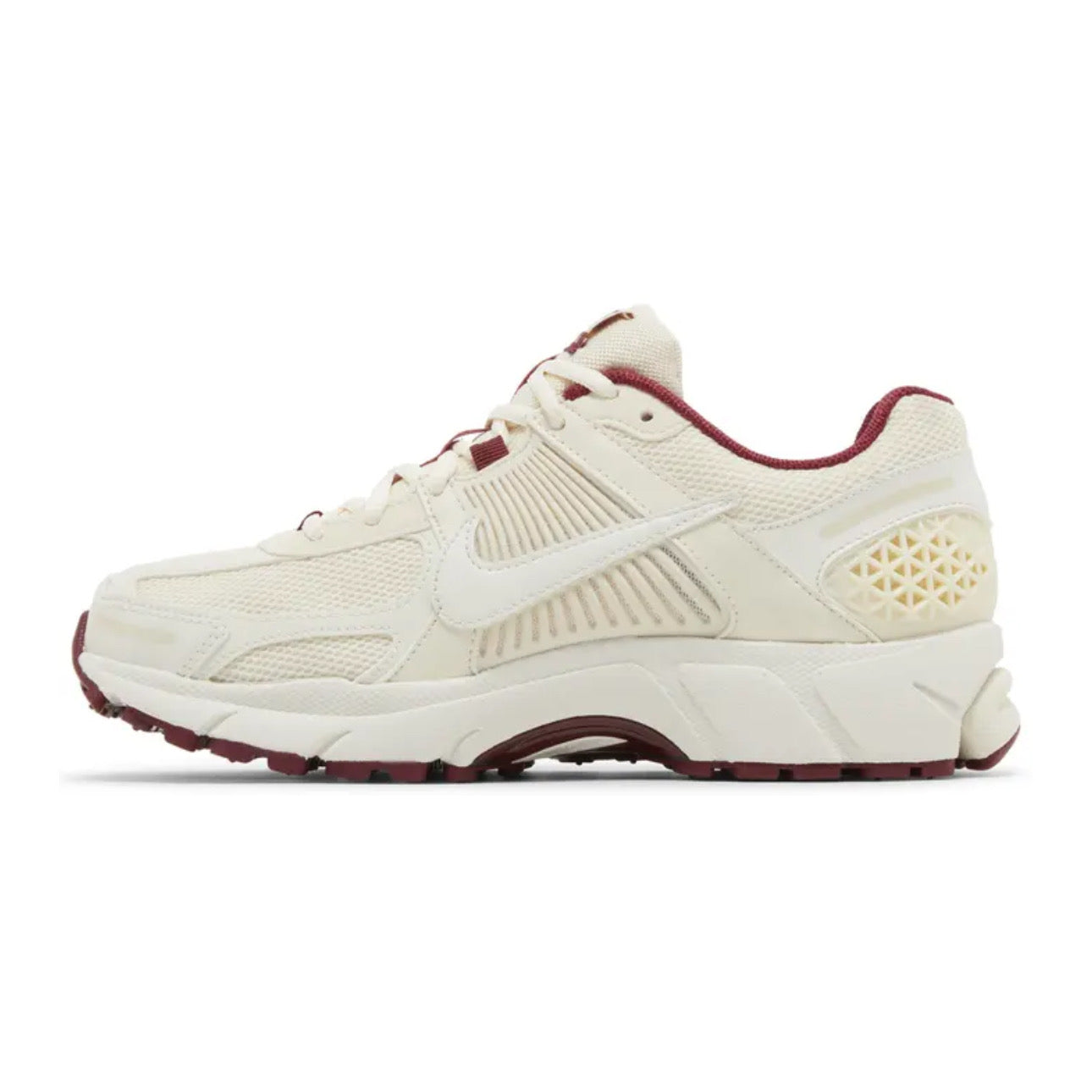 Air Zoom Vomero 5 'Valentine's Day'