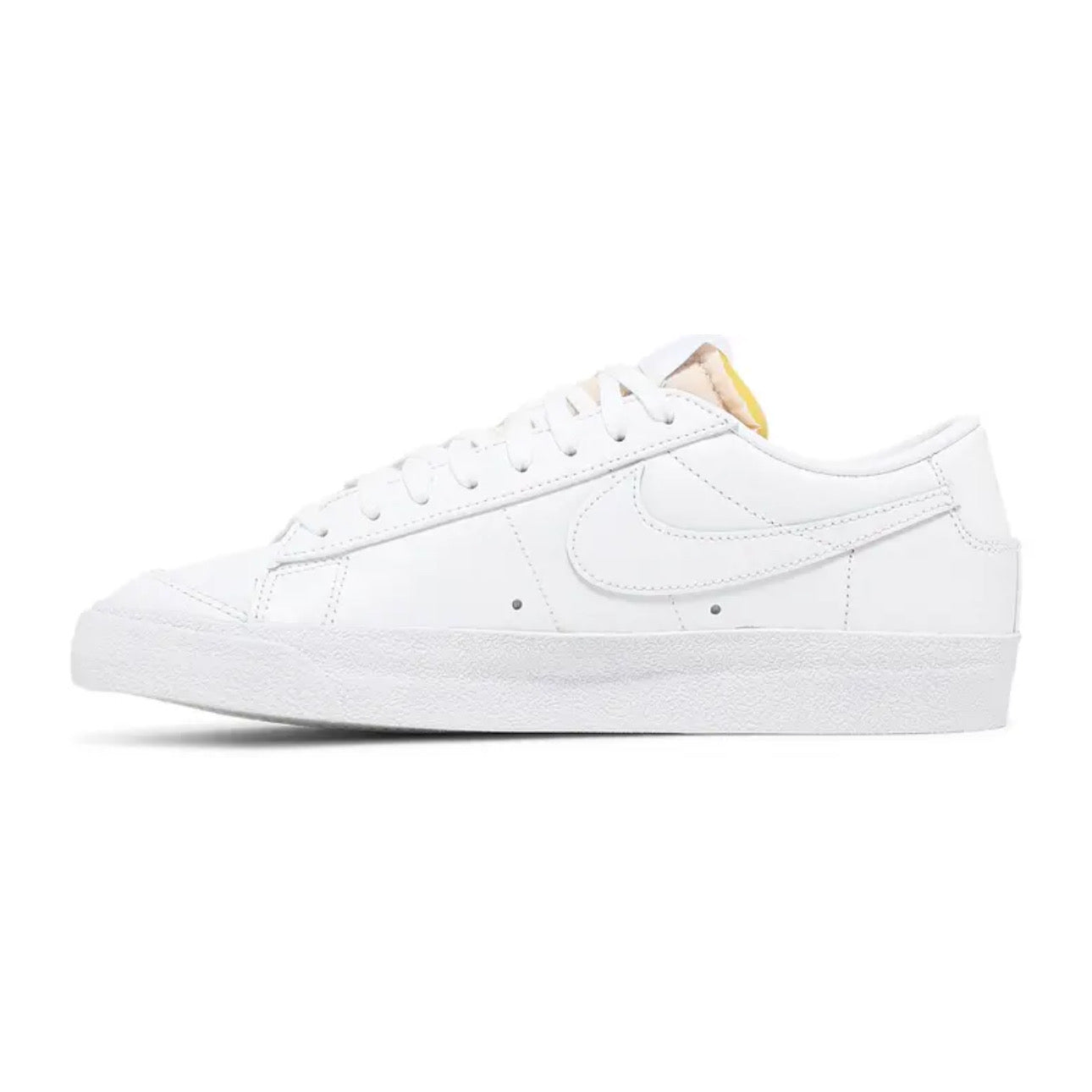 Nike Wmns Blazer Low '77 'Triple White'