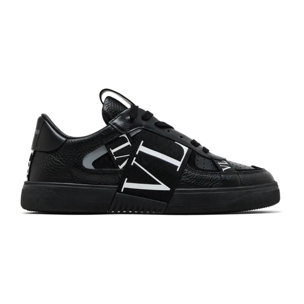 Valentino Garavani VL7N Sneaker Low Top – Black White Black