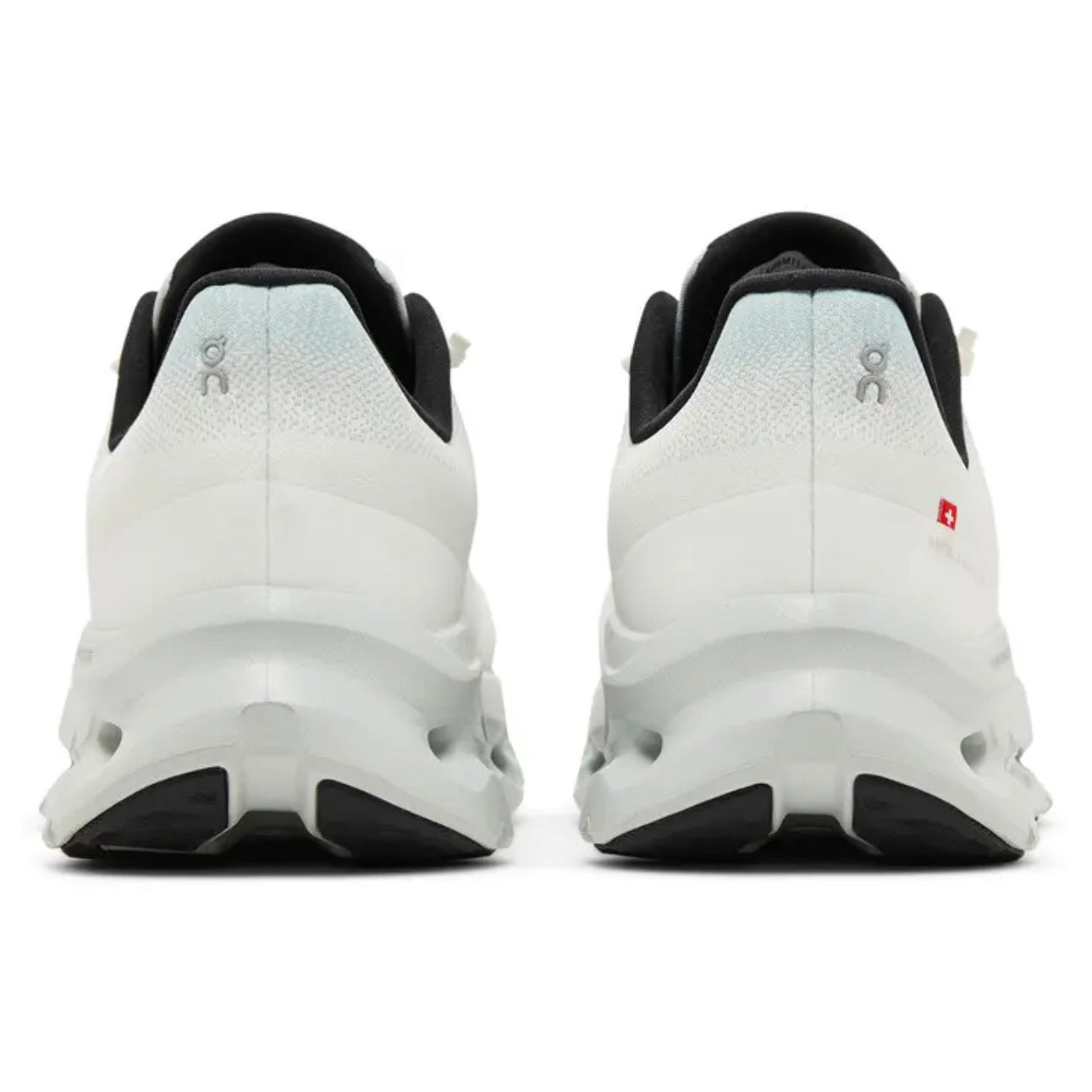 ON Cloudtilt 'Mineral Ivory'