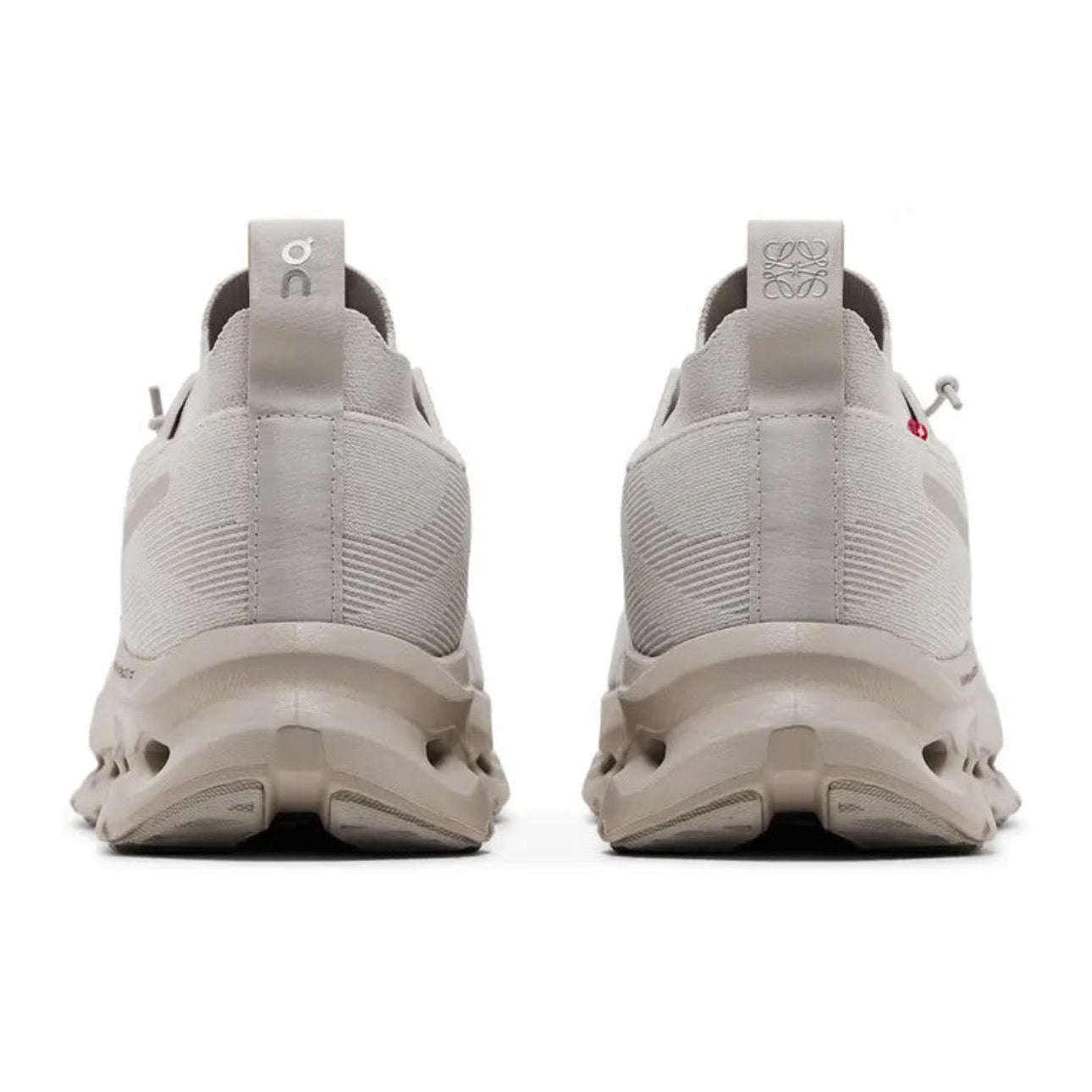 LOEWE x OnCloudtilt Sand