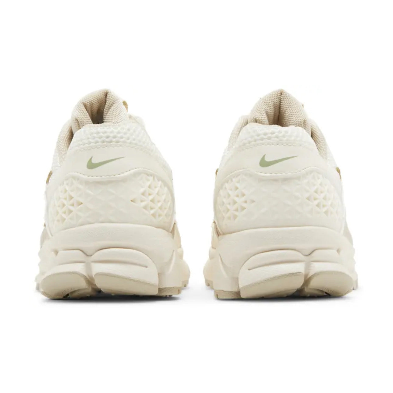 Nike Zoom Vomero 5 – Sail Light Orewood Brown