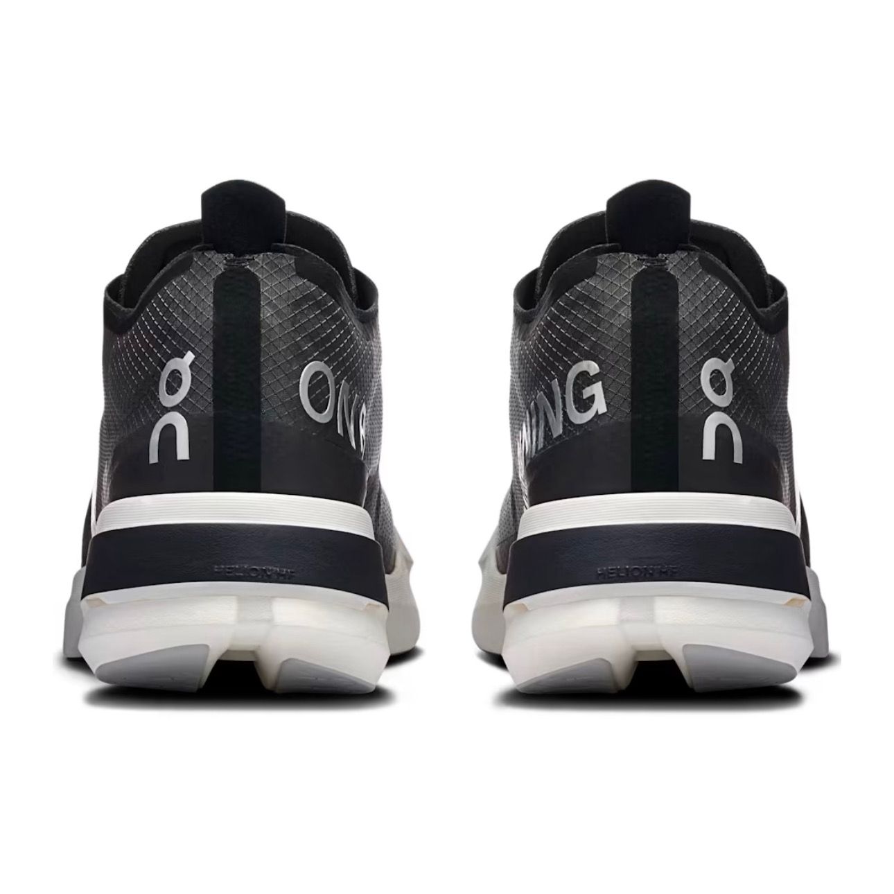 On running Cloudboom Strike Black